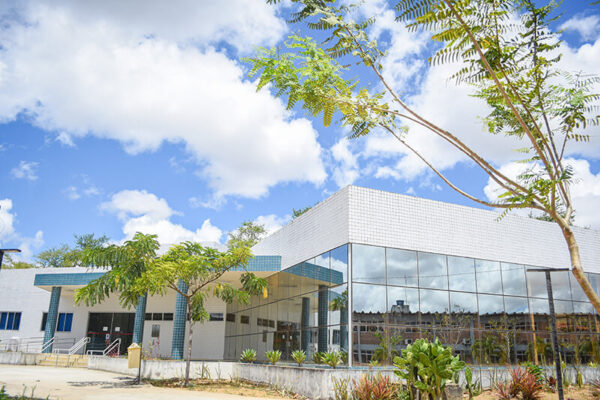 ufape-biblioteca-0